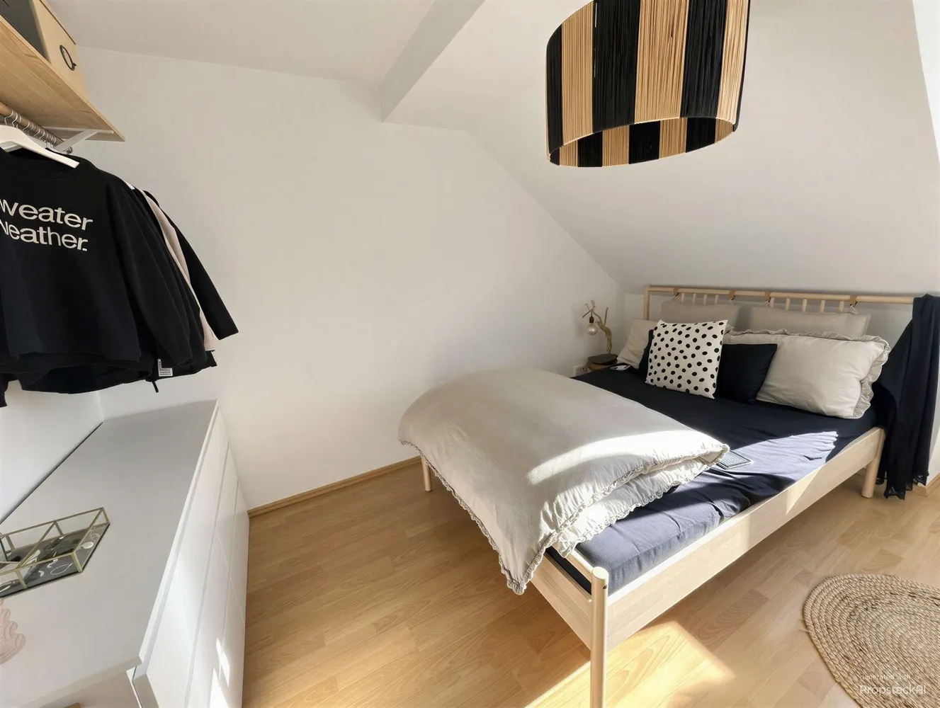 2 Zimmer Wohnung mit 48 m² in Sonneberg – Bild 2
