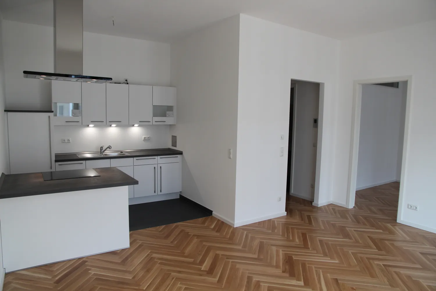 2 Zimmer Wohnung mit 57 m² in Berlin – Bild 1