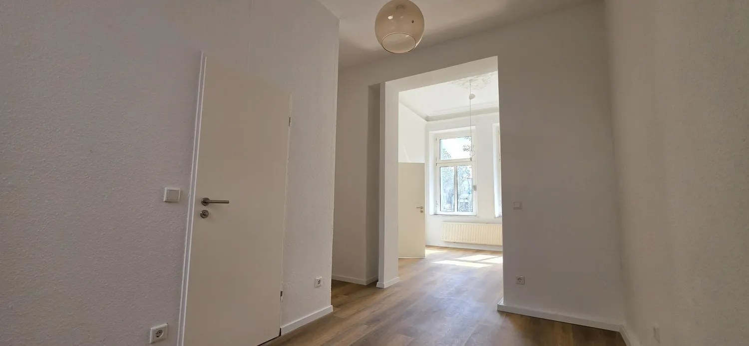 1 Zimmer Wohnung mit 28 m² in Krefeld – Bild 2