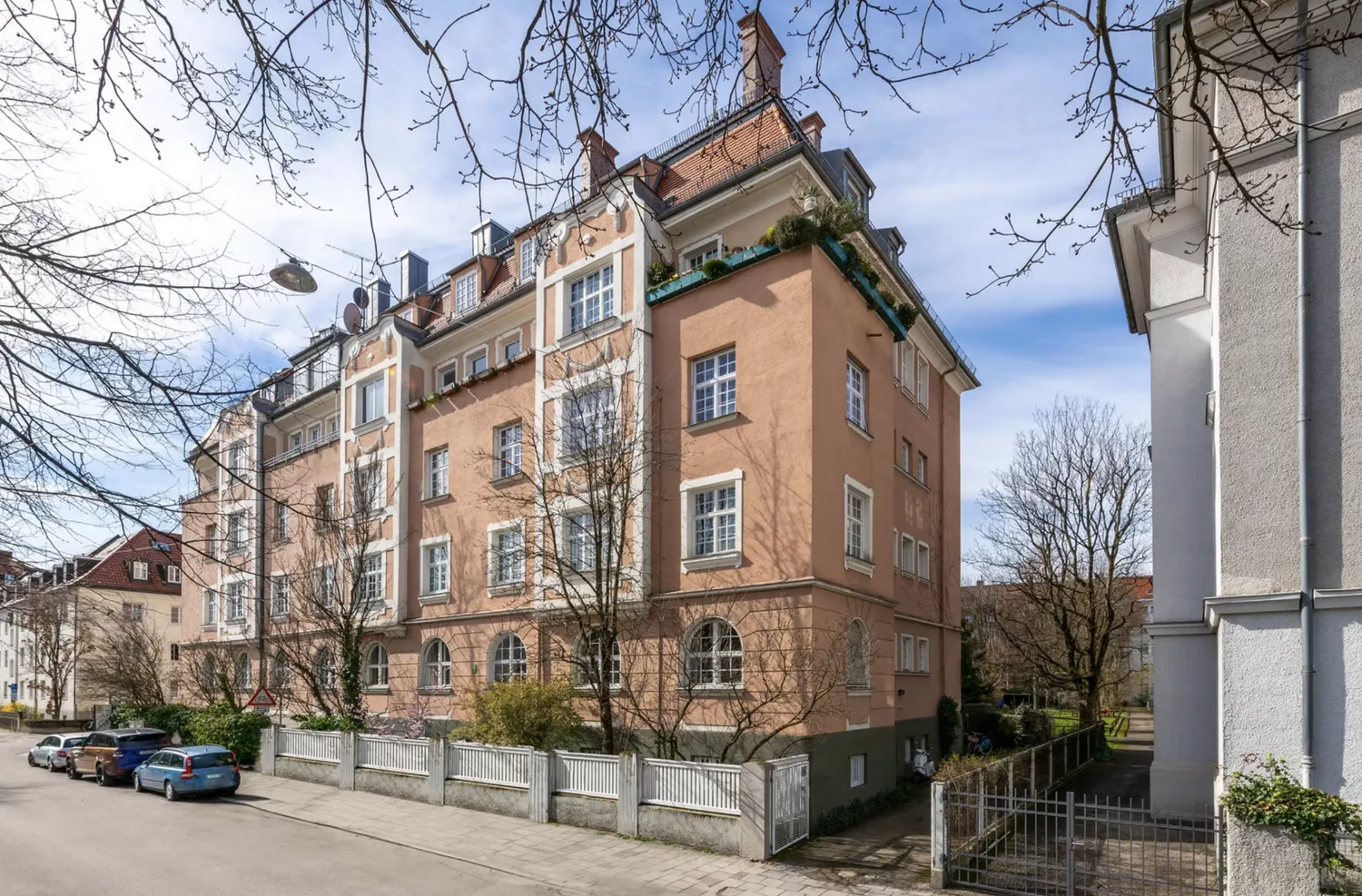 3 Zimmer Wohnung mit 106 m² in München – Bild 5