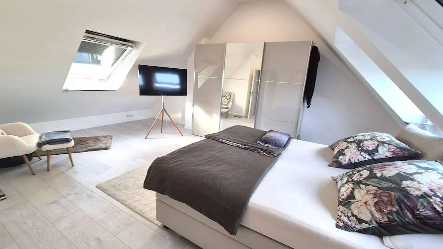3 Zimmer Wohnung mit 115 m² in Duisburg – Bild 6