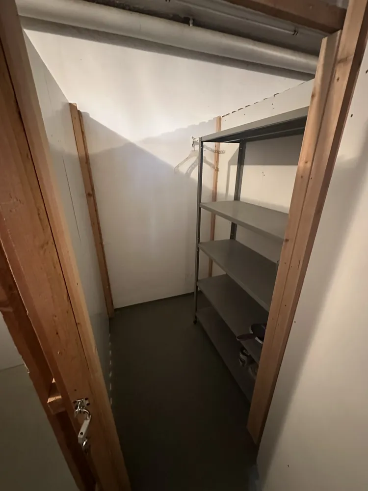 1 Zimmer Wohnung mit 33 m² in Köln – Bild 11