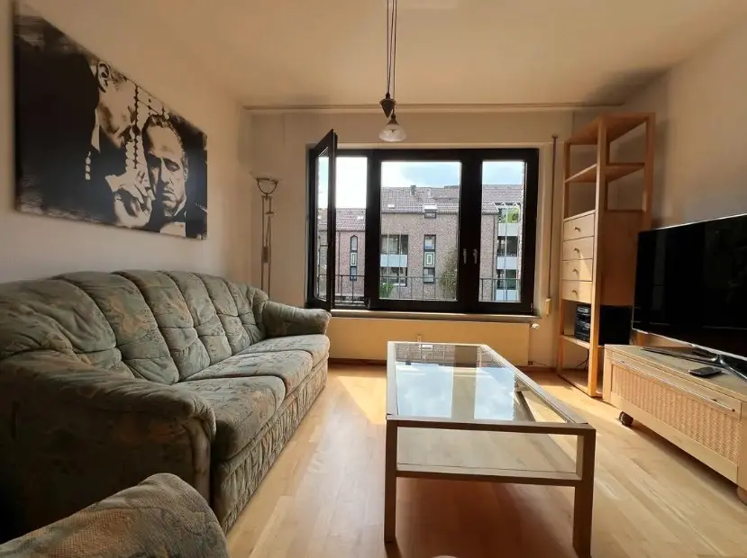2 Zimmer Wohnung mit 62 m² in Düsseldorf – Bild 2