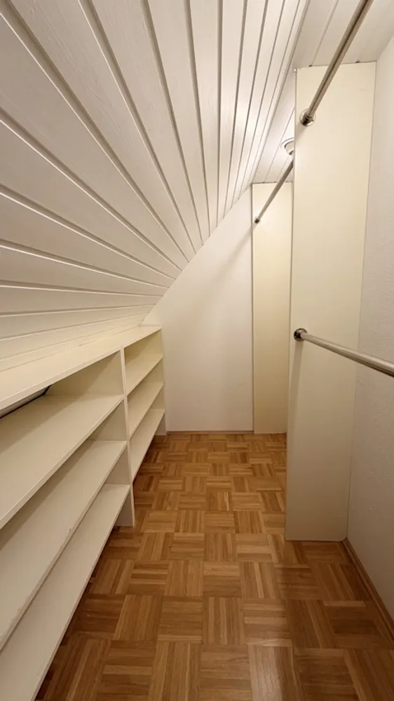 4 Zimmer Wohnung mit 125 m² in München – Bild 4