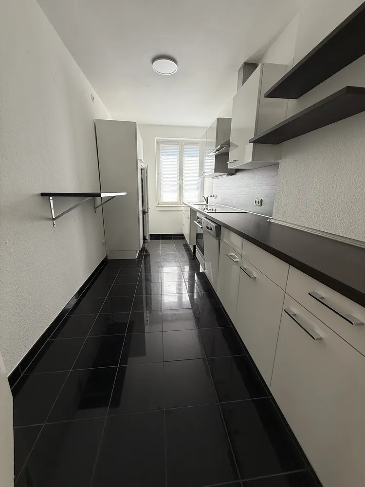 3 Zimmer Wohnung mit 70 m² in Düsseldorf – Bild 3