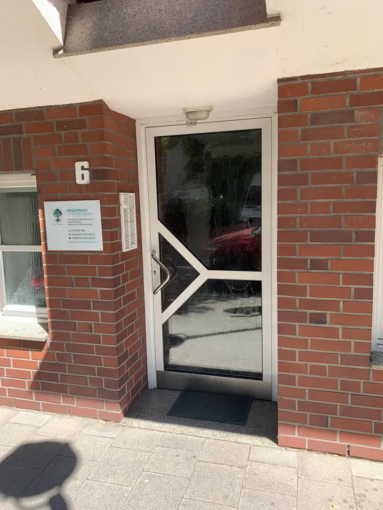3 Zimmer Wohnung mit 80 m² in Düsseldorf – Bild 3