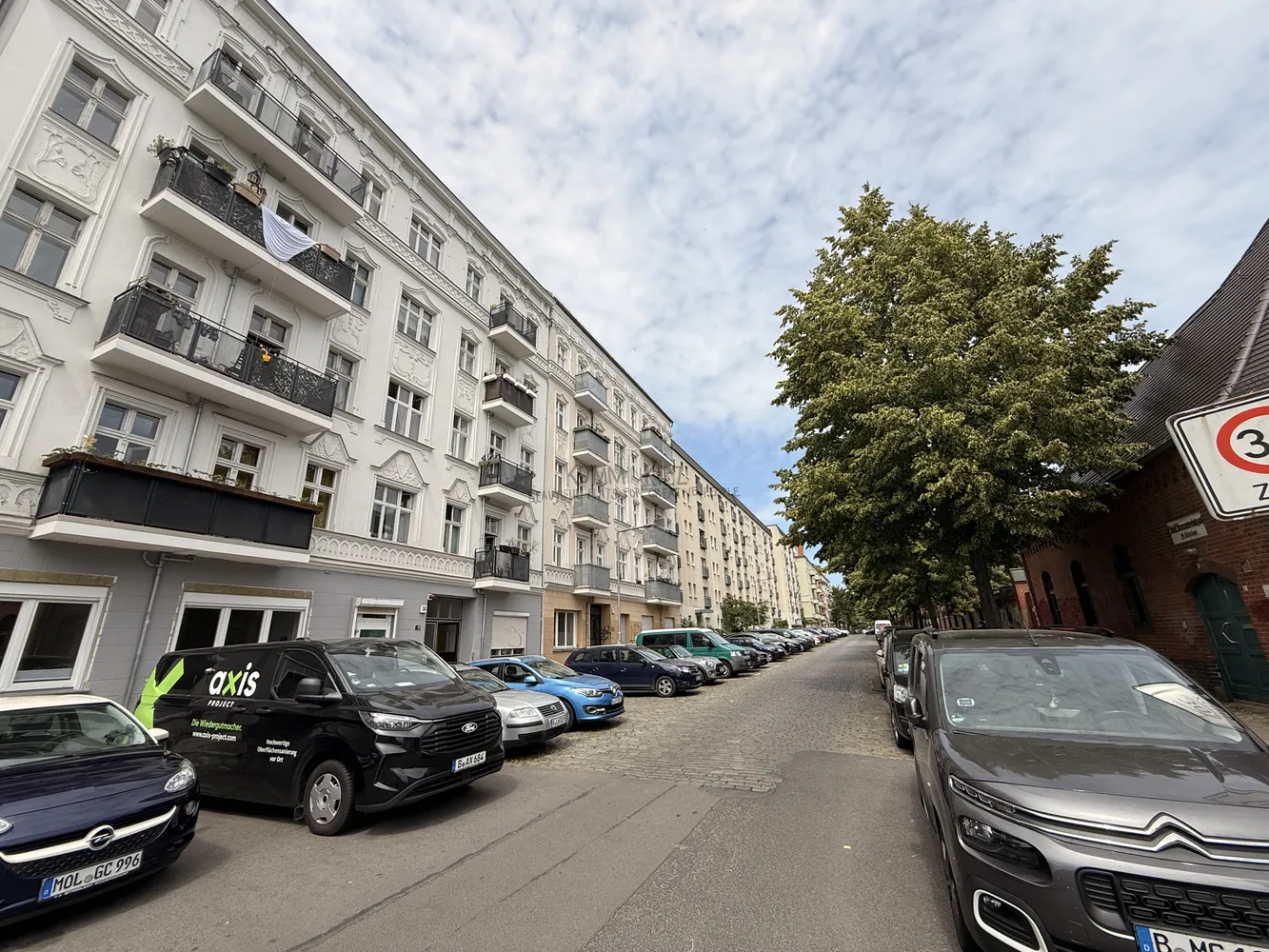 3 Zimmer Wohnung mit 81 m² in Berlin – Bild 2