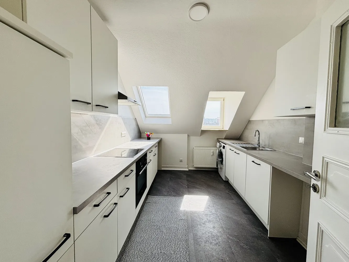 5 Zimmer Wohnung mit 110 m² in Wiesbaden – Bild 3