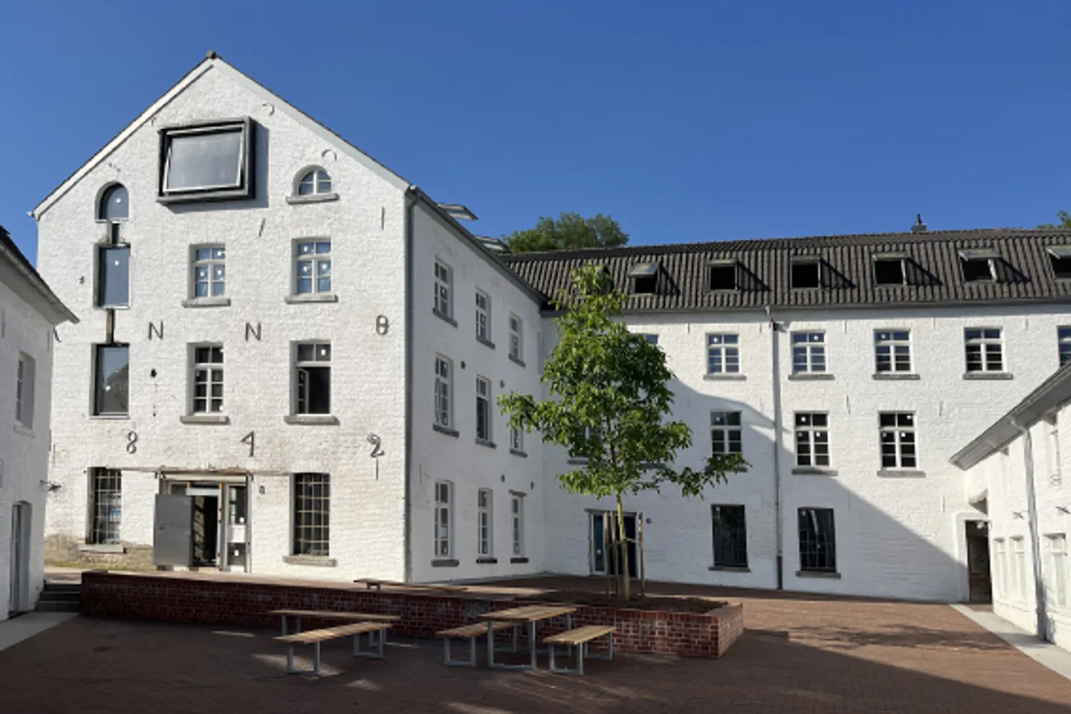 2 Zimmer Wohnung mit 89 m² in Aachen – Bild 4