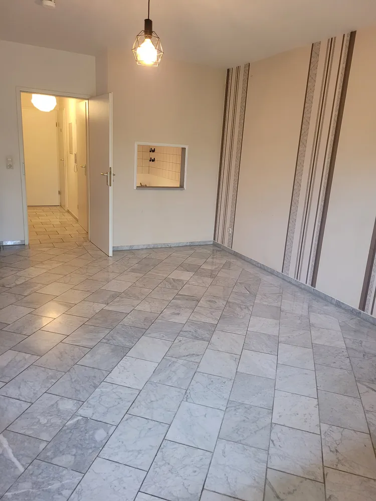 2 Zimmer Wohnung mit 72 m² in Würzburg – Bild 12