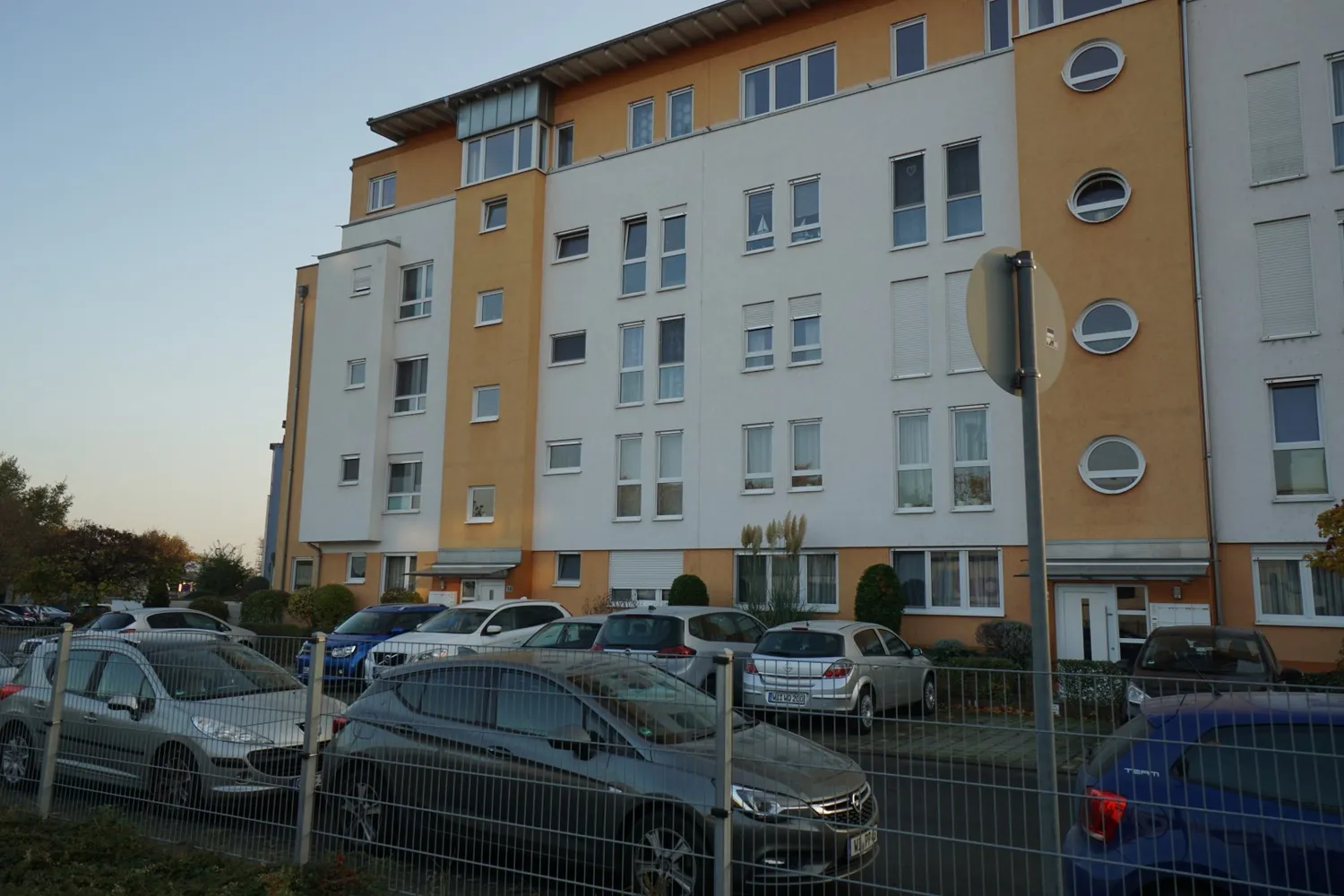2 Zimmer Wohnung mit 60 m² in Wiesbaden – Bild 4