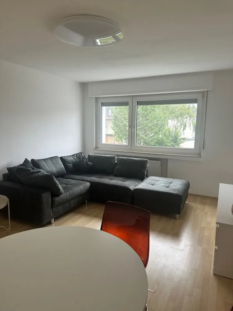 2 Zimmer Wohnung mit 60 m² in Köln – Bild 3