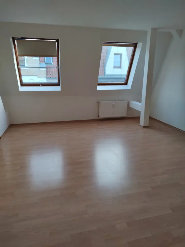 5 Zimmer Wohnung mit 95 m² in Magdeburg – Bild 9