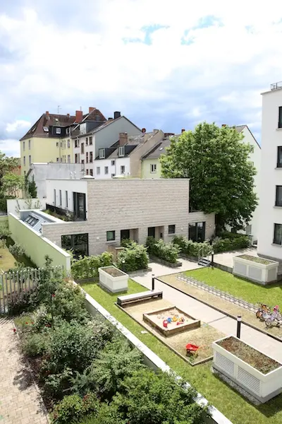 4 room apartment with 174 m² in Frankfurt am Main – Photo 3