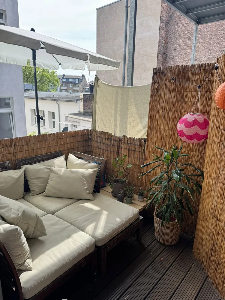 1 Zimmer Wohnung mit 38 m² in Köln – Bild 2