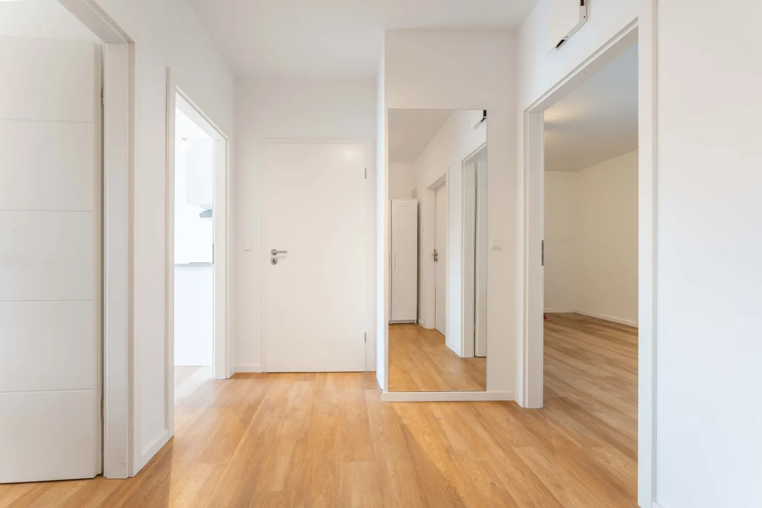 3 Zimmer Wohnung mit 74 m² in München – Bild 4