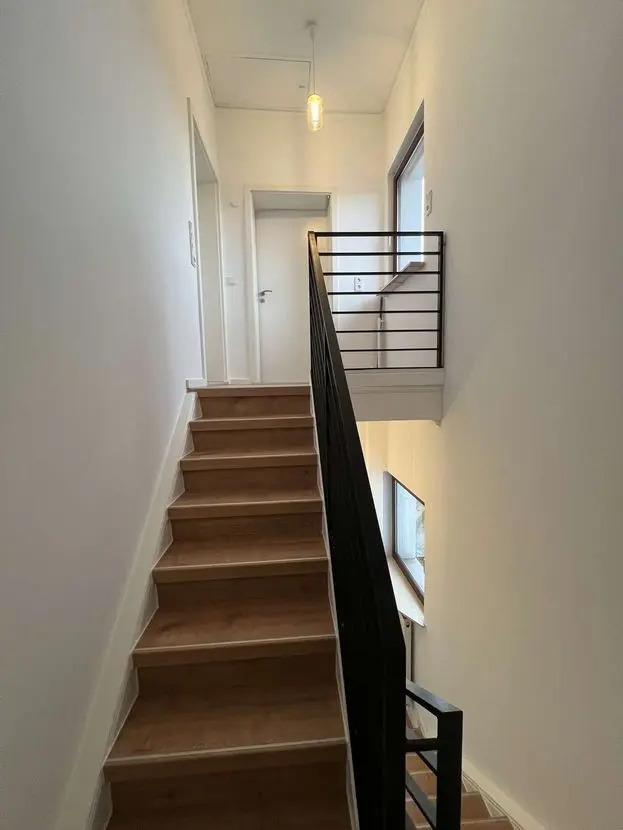 10 Zimmer Haus mit 290 m² in Frankfurt am Main – Bild 10