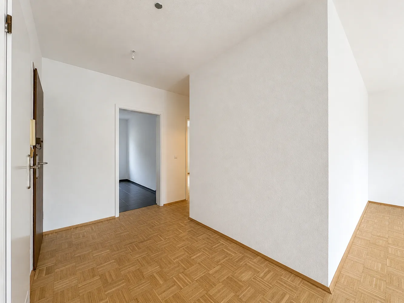 2 Zimmer Wohnung mit 74 m² in Essen – Bild 5