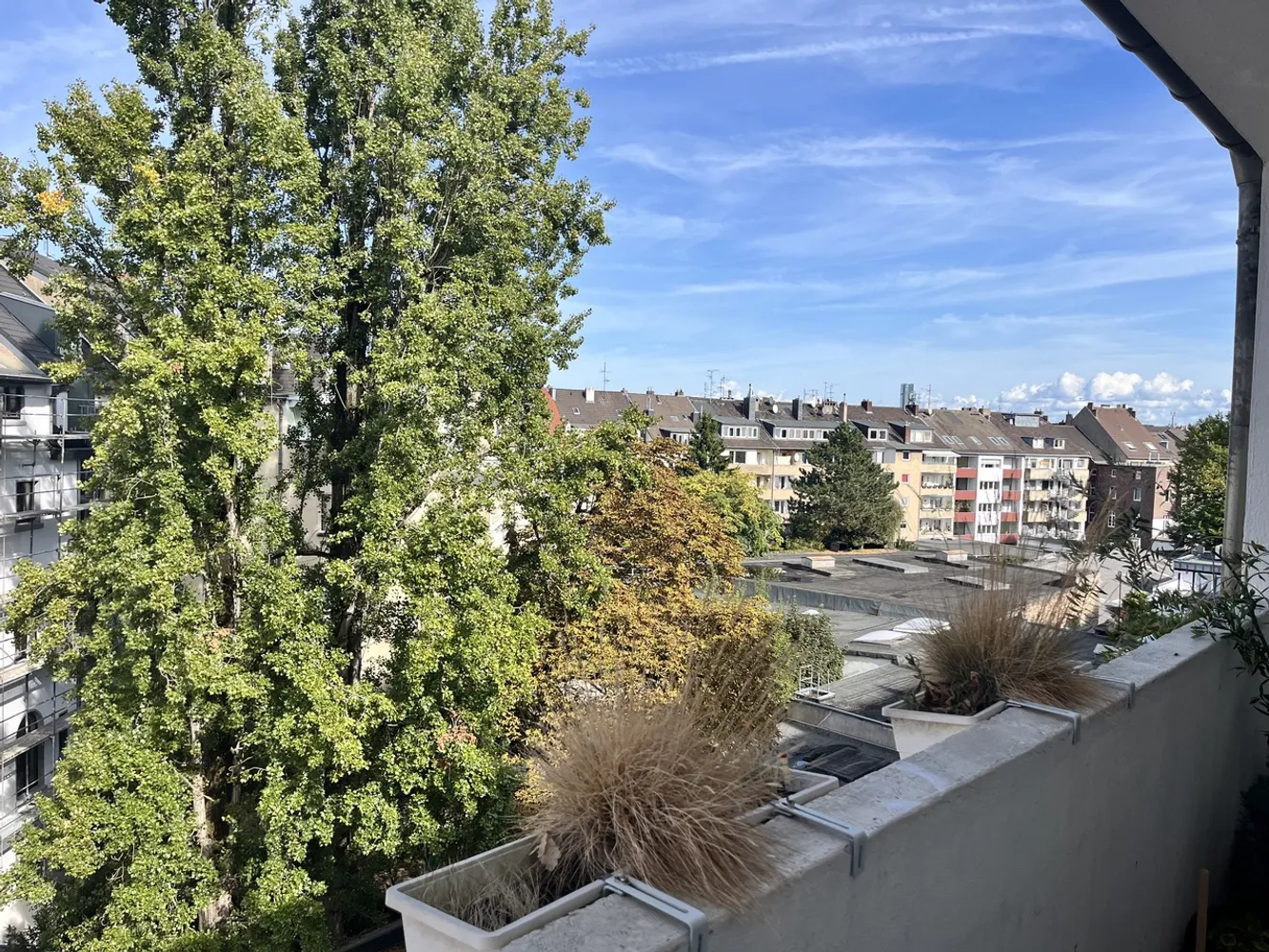 4 Zimmer Wohnung mit 100 m² in Düsseldorf – Bild 5