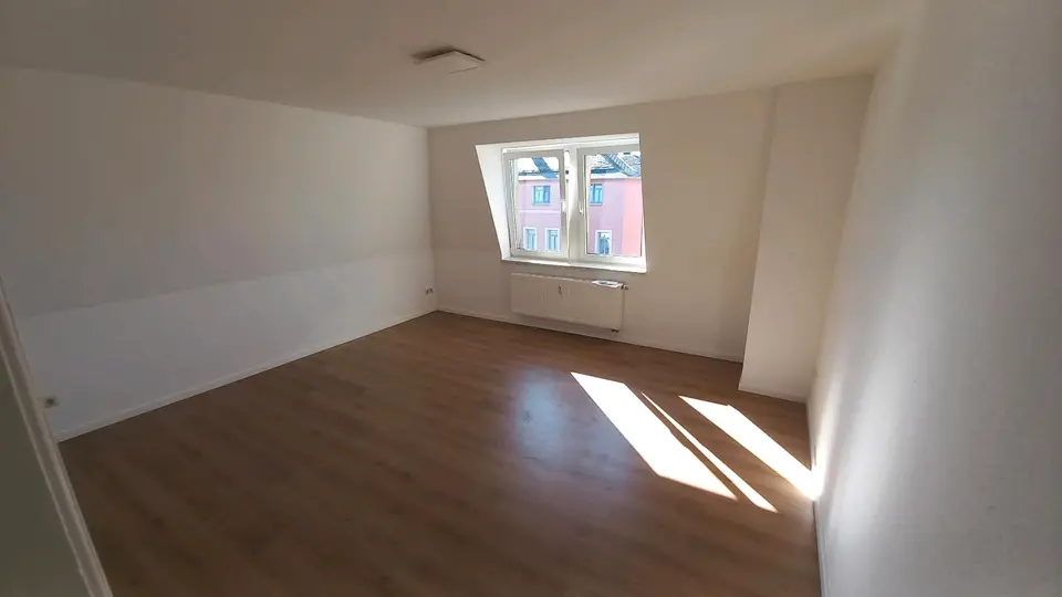 2 Zimmer Wohnung mit 62 m² in Dresden – Bild 2