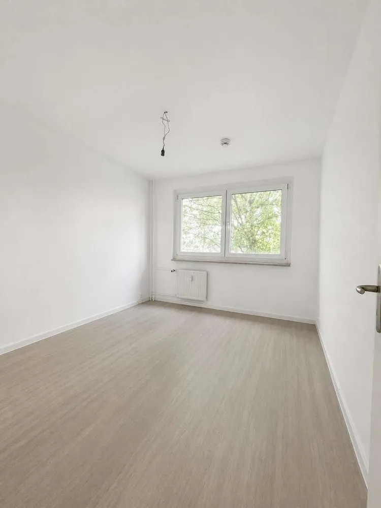 4 Zimmer Wohnung mit 65 m² in Halle (Saale) – Bild 7
