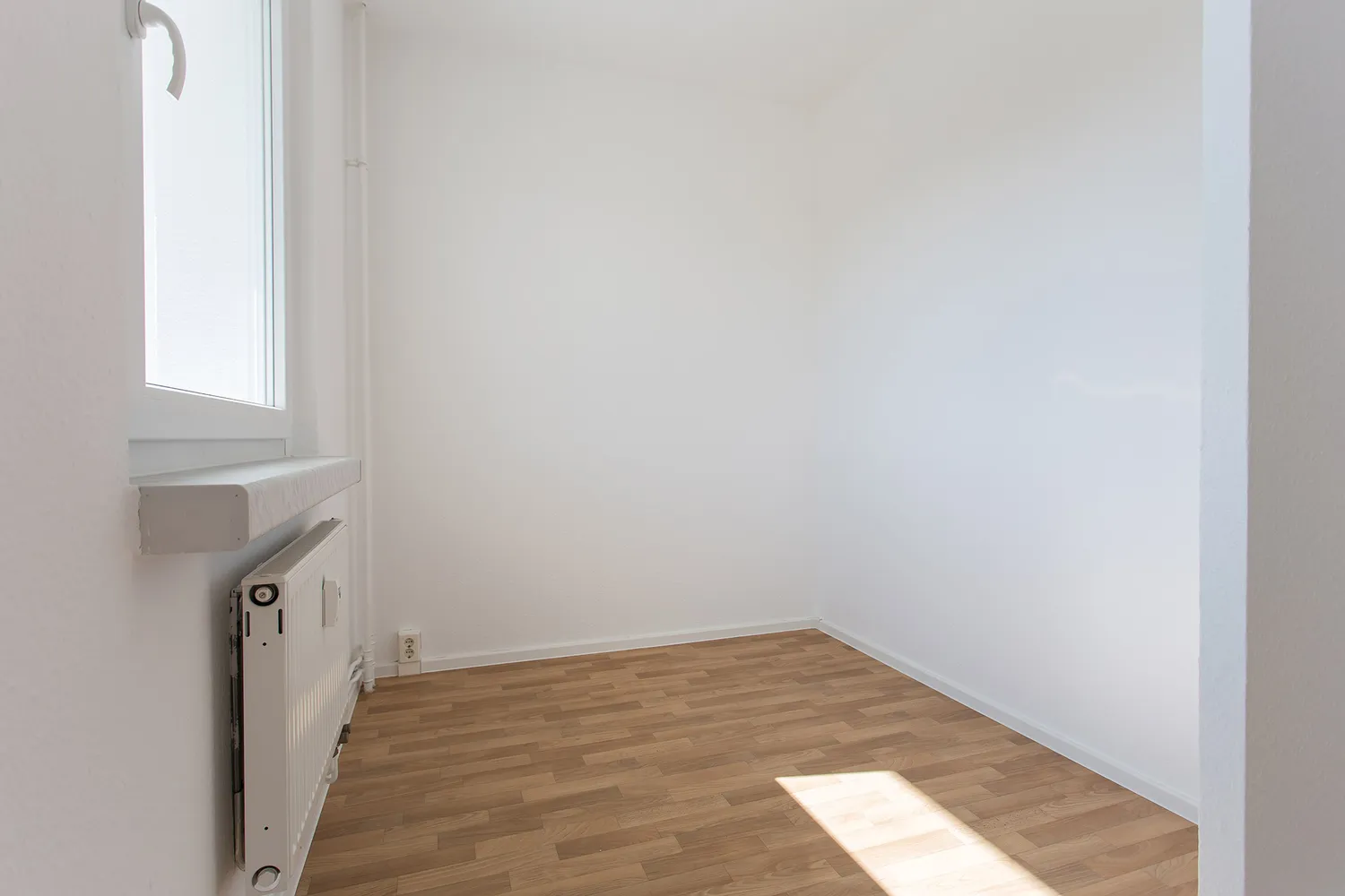 1 room apartment with 37 m² in Chemnitz – Photo 5