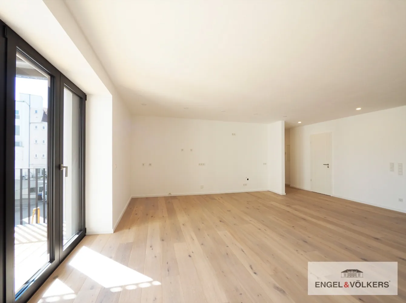 3 Zimmer Wohnung mit 142 m² in Saarbrücken – Bild 1