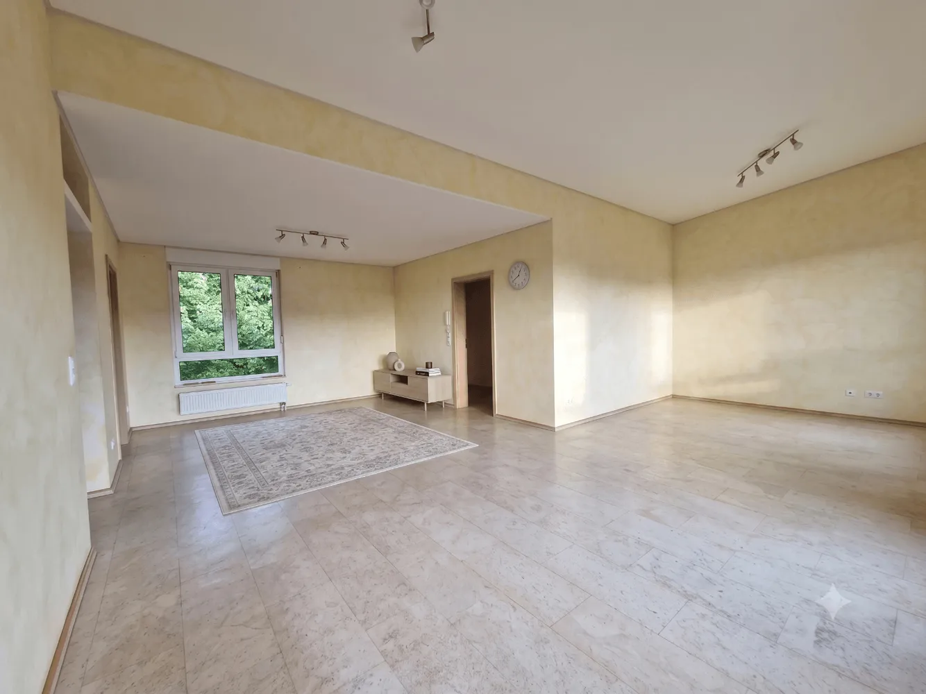4 Zimmer Wohnung mit 116 m² in Nürnberg – Bild 3