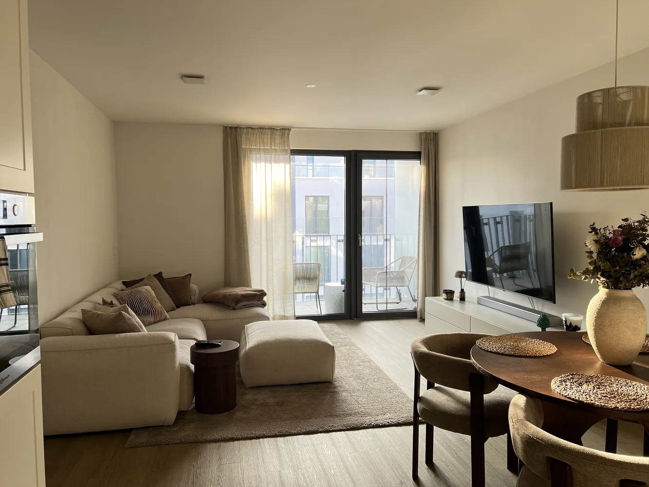 4 room apartment with 98 m² in Berlin – Photo 2