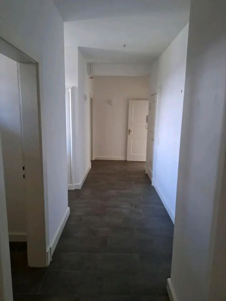 4 Zimmer Wohnung mit 115 m² in Halberstadt – Bild 2