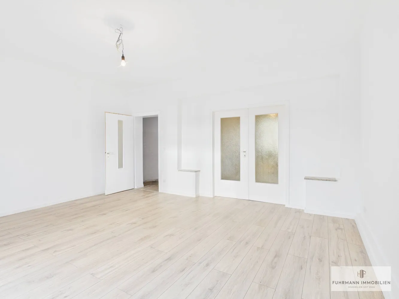 3 Zimmer Wohnung mit 98 m² in Saarbrücken – Bild 2
