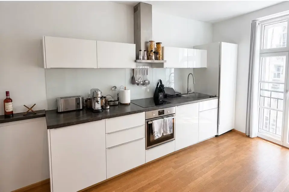 3 Zimmer Wohnung mit 76 m² in München – Bild 2