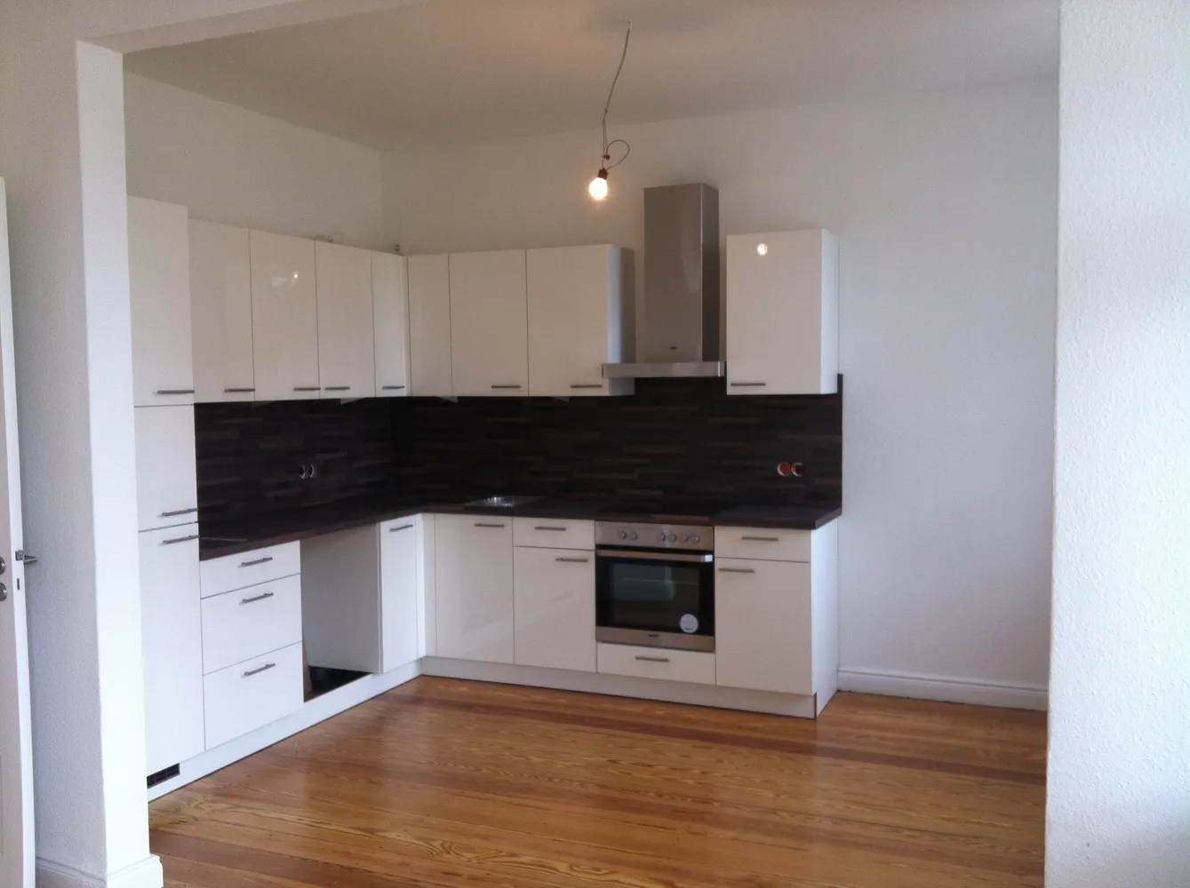 3 Zimmer Wohnung mit 85 m² in Lübeck – Bild 4