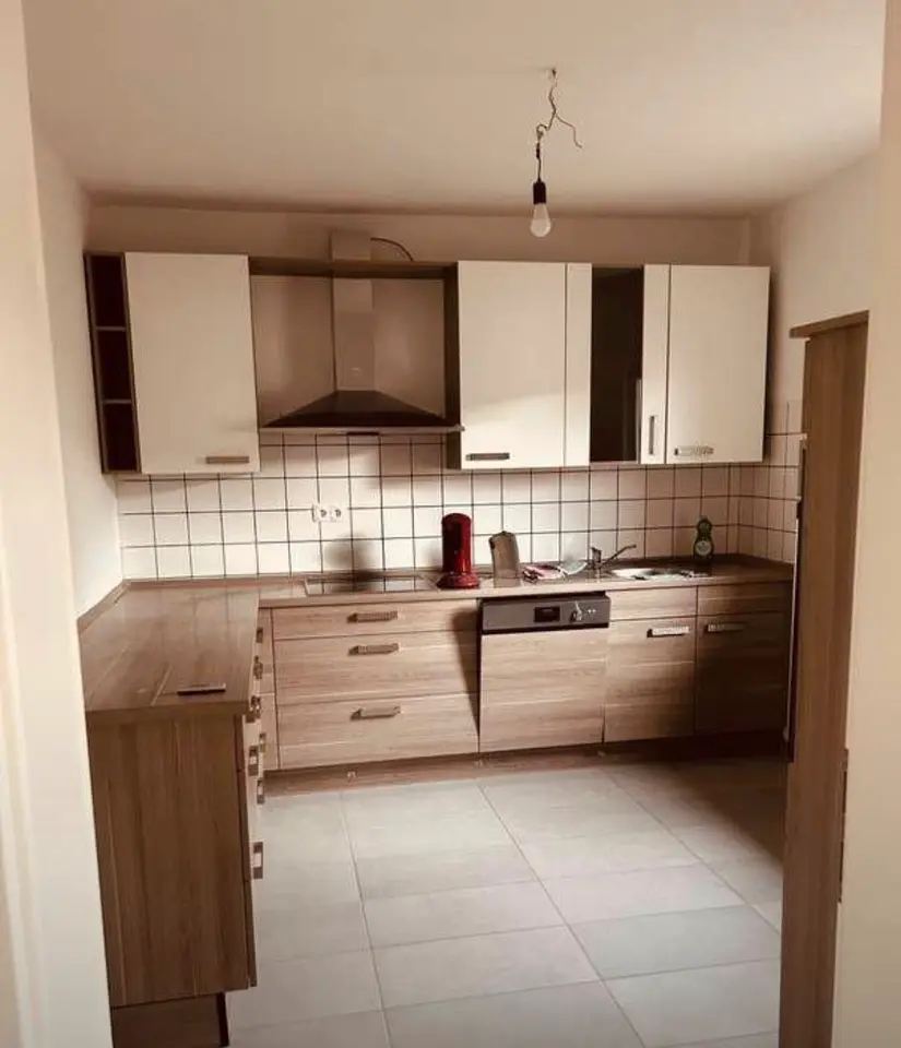 4 Zimmer Wohnung mit 130 m² in Weinheim – Bild 1