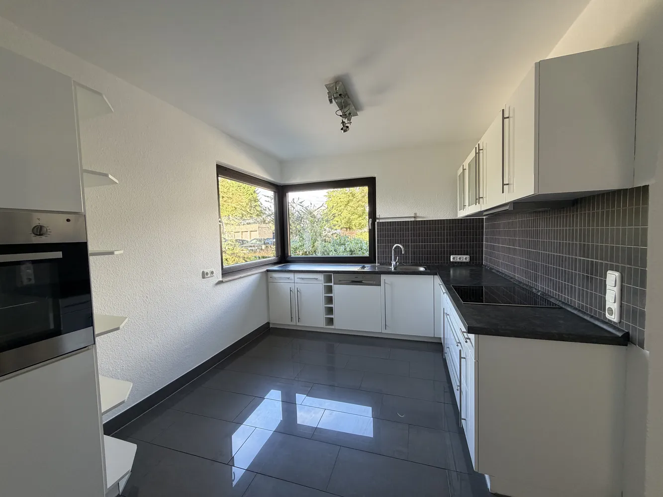 2 Zimmer Wohnung mit 105 m² in Essen – Bild 4