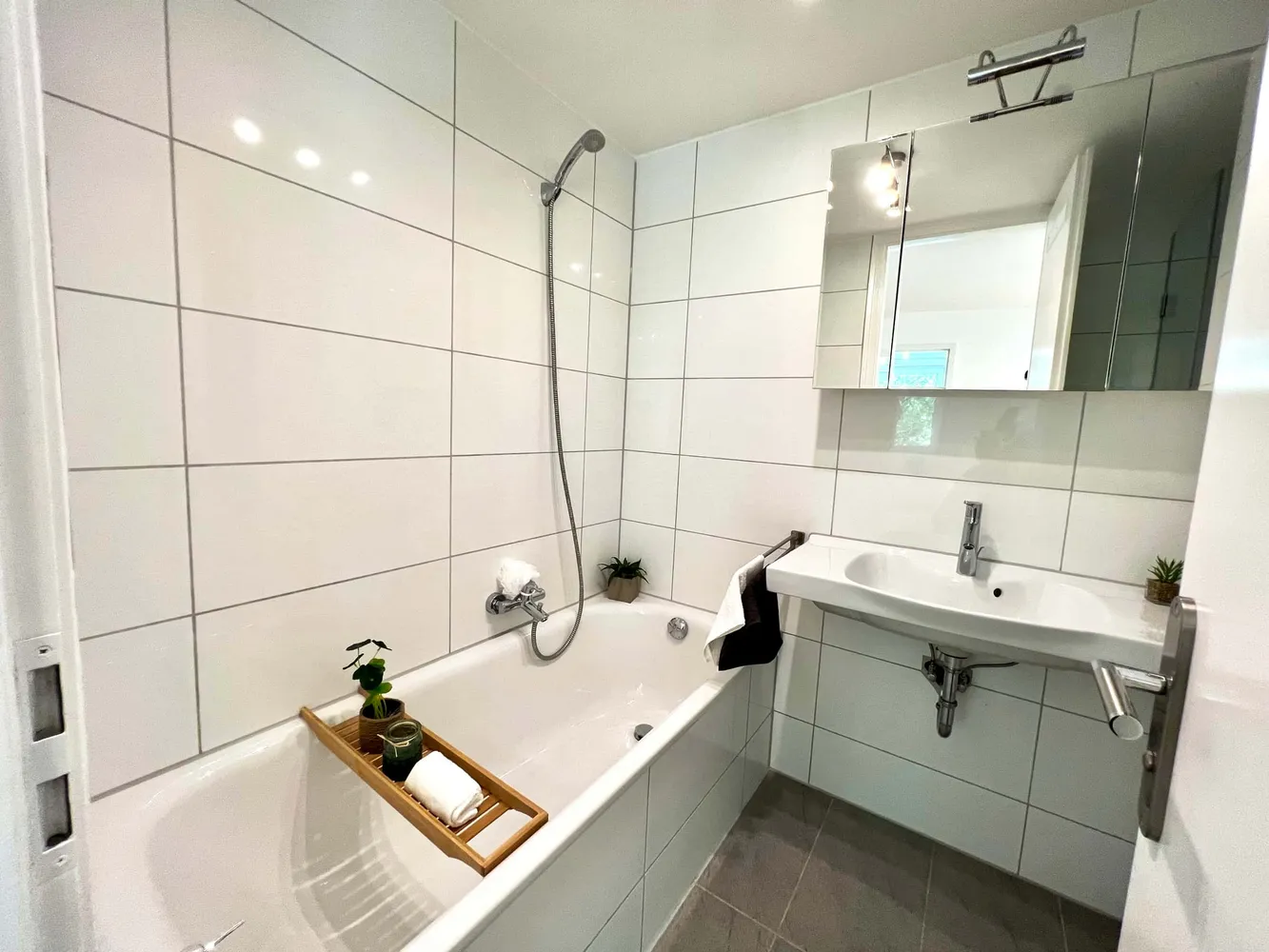 Shared room with 11 m² in Munich – Photo 5