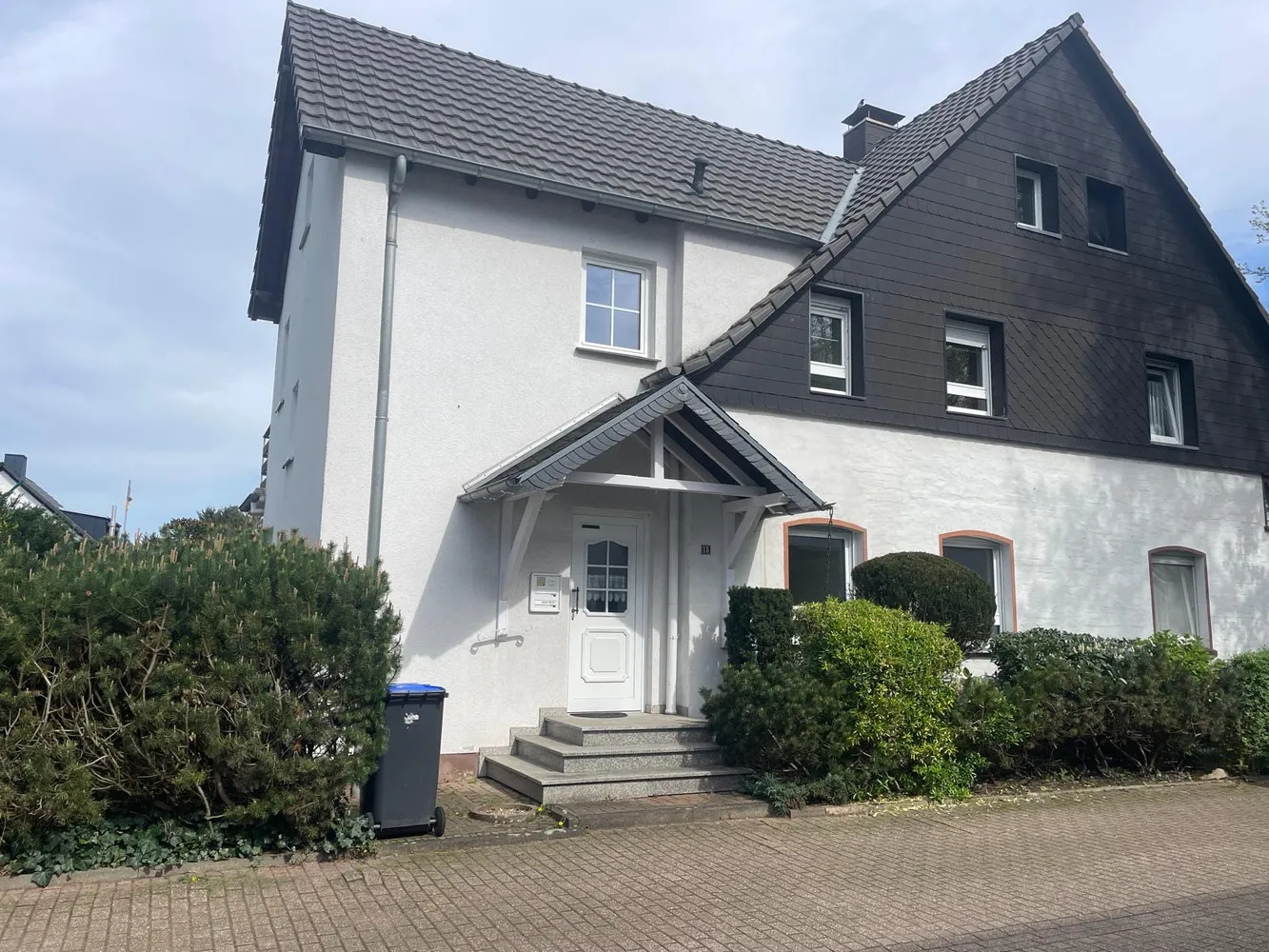 3 Zimmer Wohnung mit 85 m² in Bergisch Gladbach – Bild 9