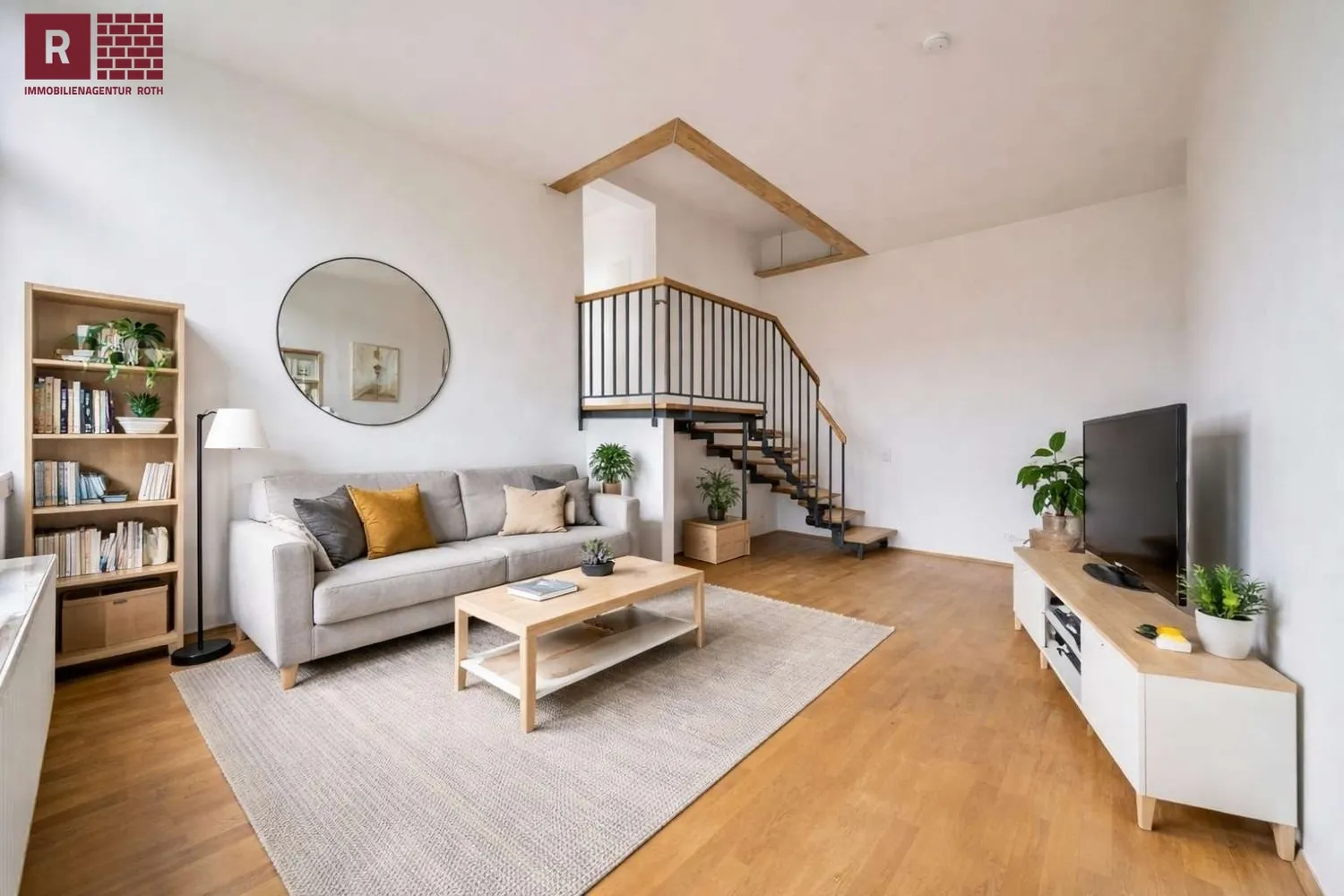 4 Zimmer Wohnung mit 106 m² in Frankfurt am Main – Bild 1