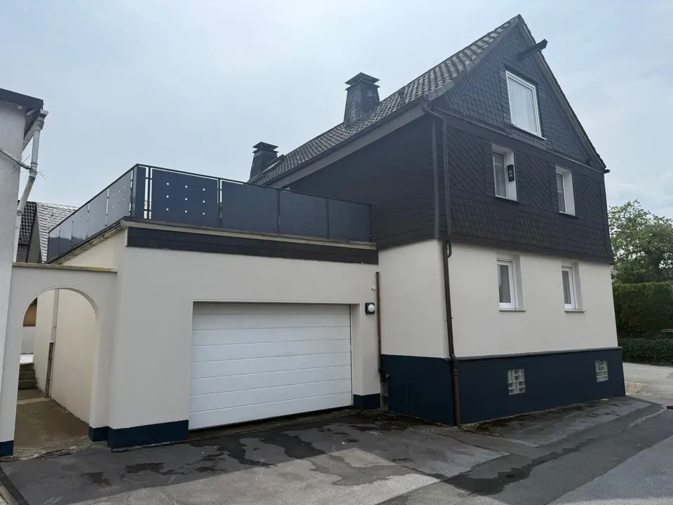 7 Zimmer Wohnung mit 180 m² in Arnsberg – Bild 3