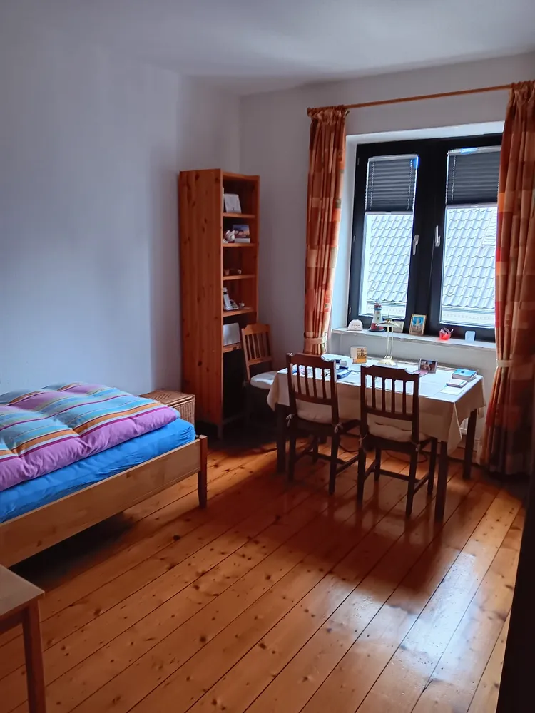 1 Zimmer Haus mit 30 m² in Velbert – Bild 2