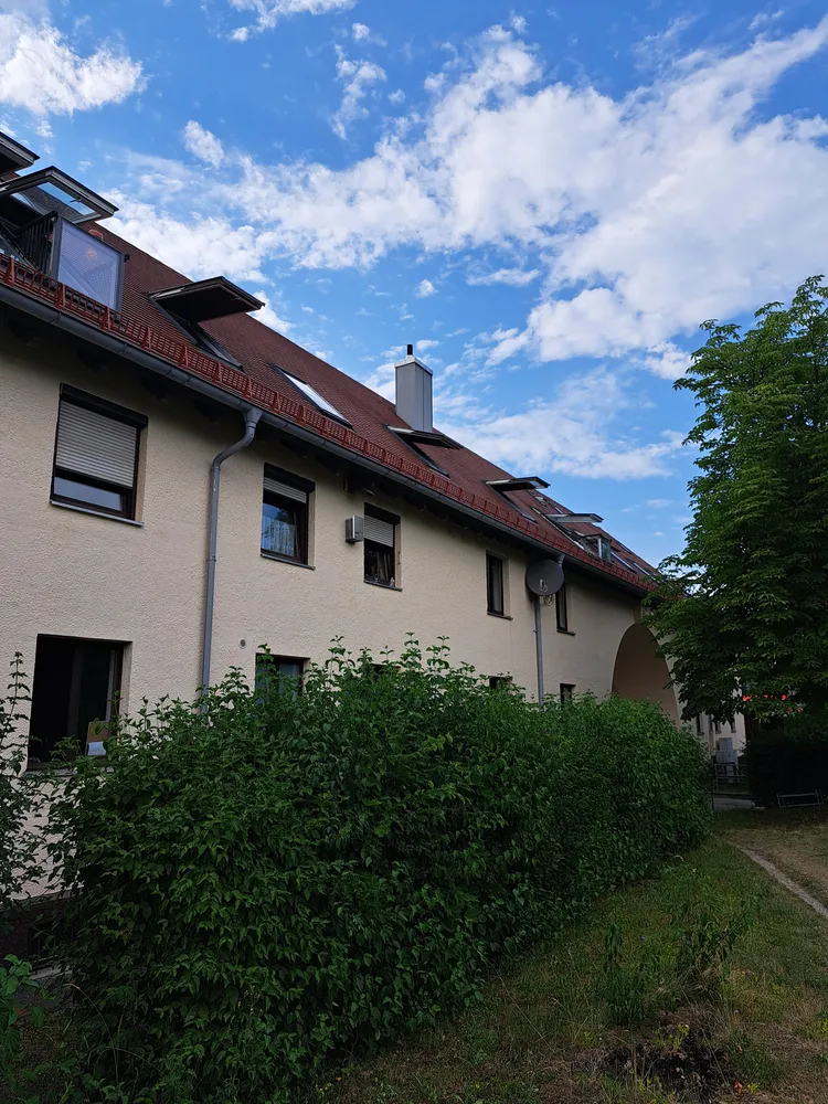 3 Zimmer Wohnung mit 105 m² in München – Bild 1