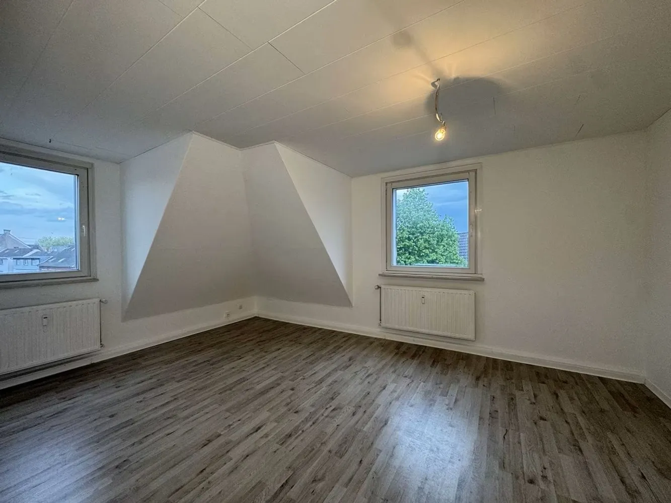5 Zimmer Wohnung mit 107 m² in Bochum – Bild 2