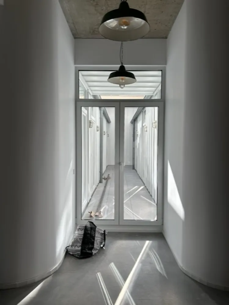 11 Zimmer Wohnung mit 201 m² in Köln – Bild 3