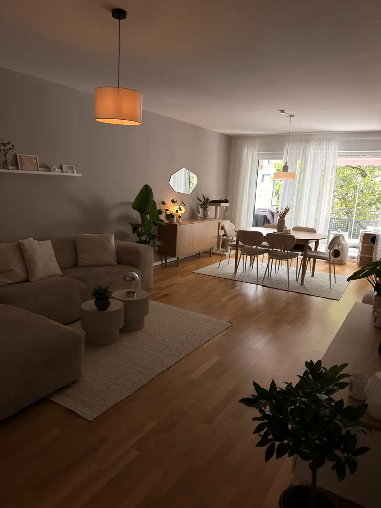 3 Zimmer Wohnung mit 97 m² in Düsseldorf – Bild 1