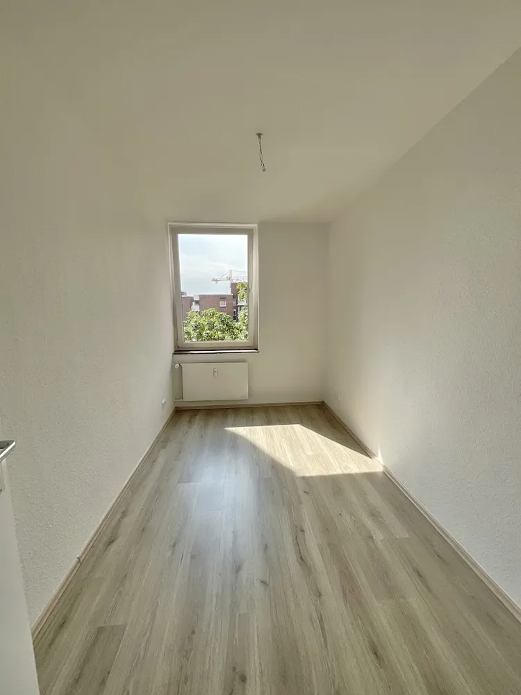 4 Zimmer Wohnung mit 80 m² in Düsseldorf – Bild 10