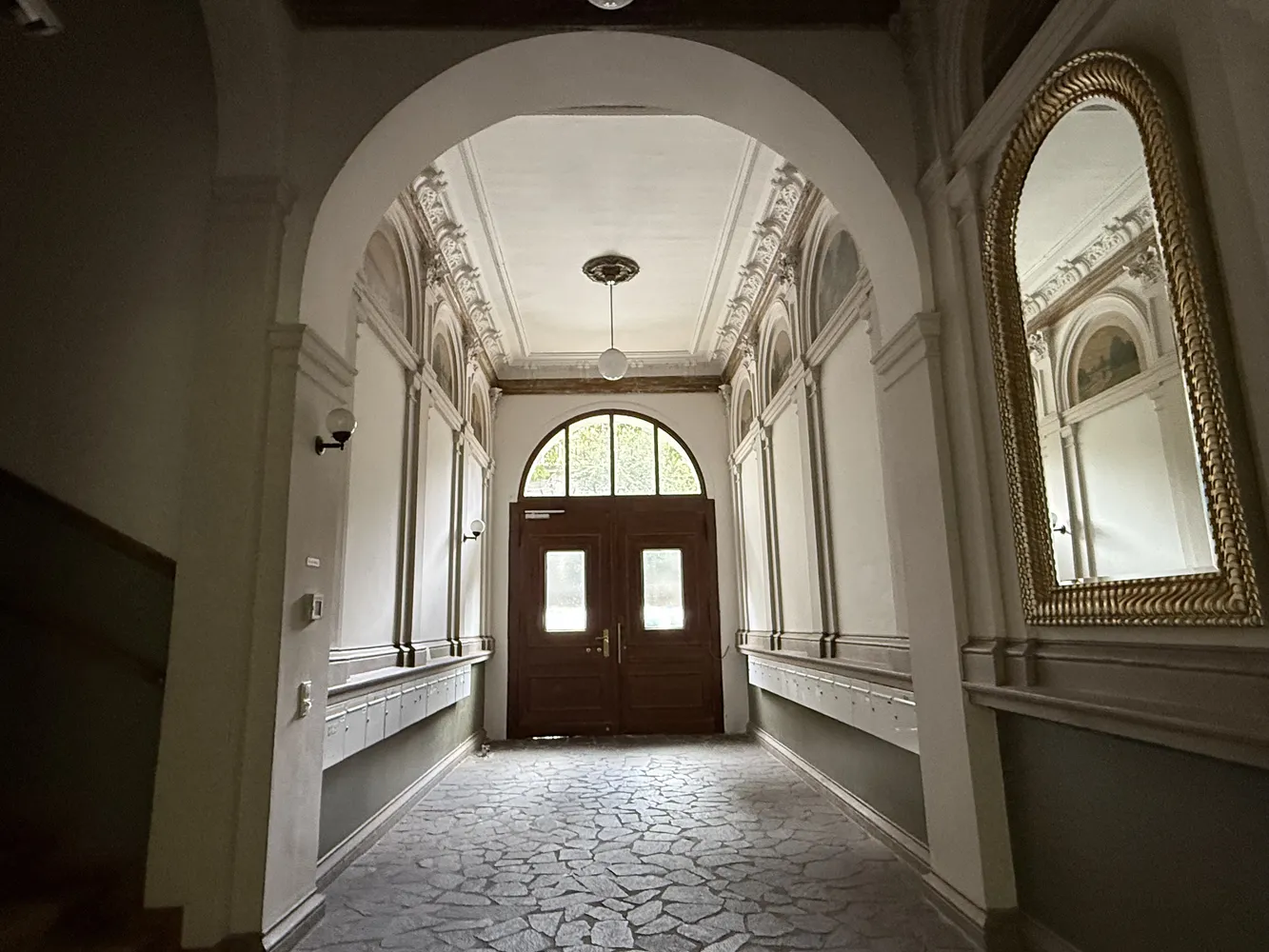 1 Zimmer Wohnung mit 48 m² in Berlin – Bild 2