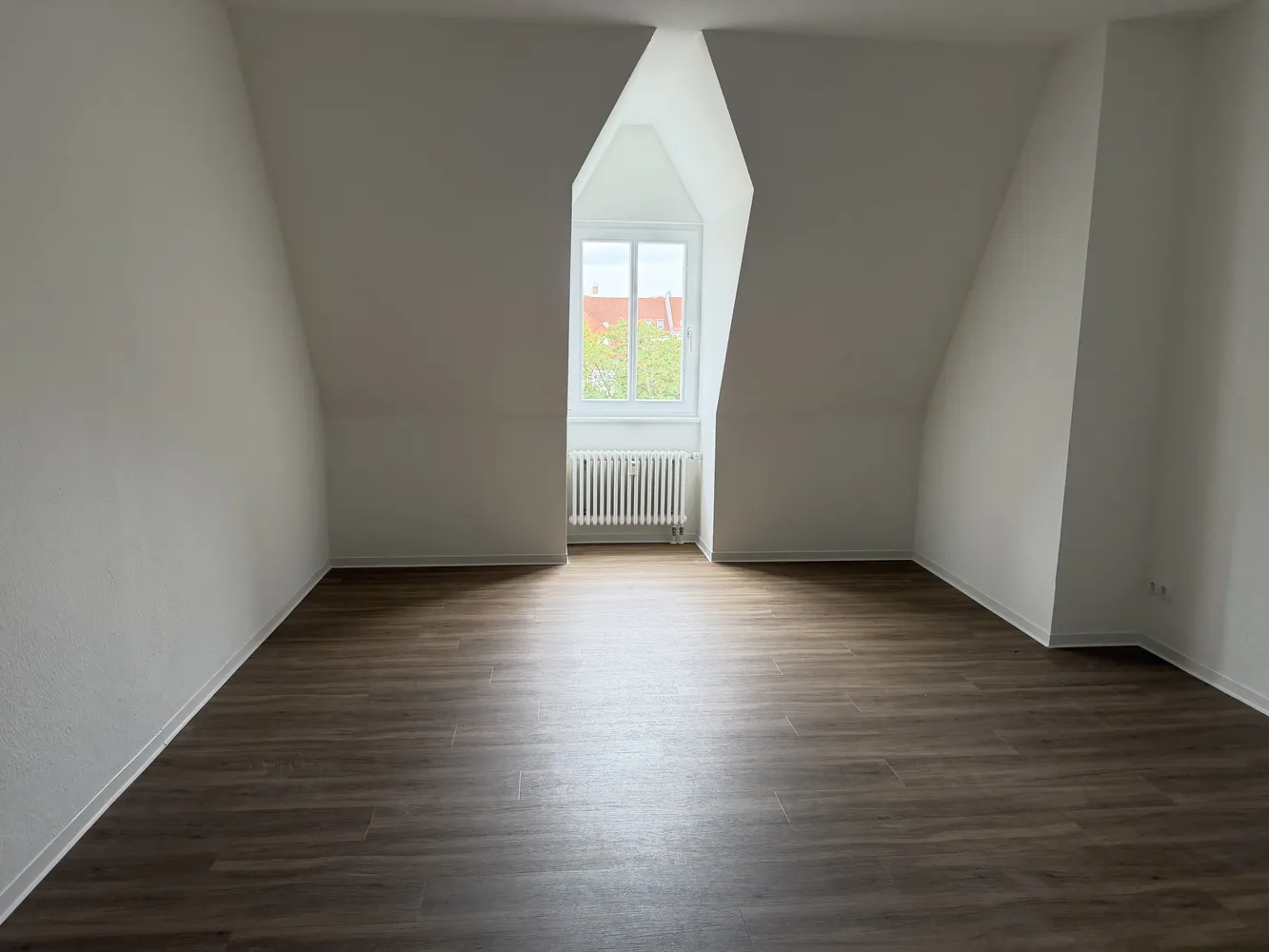 3 Zimmer Wohnung mit 130 m² in Leipzig – Bild 3