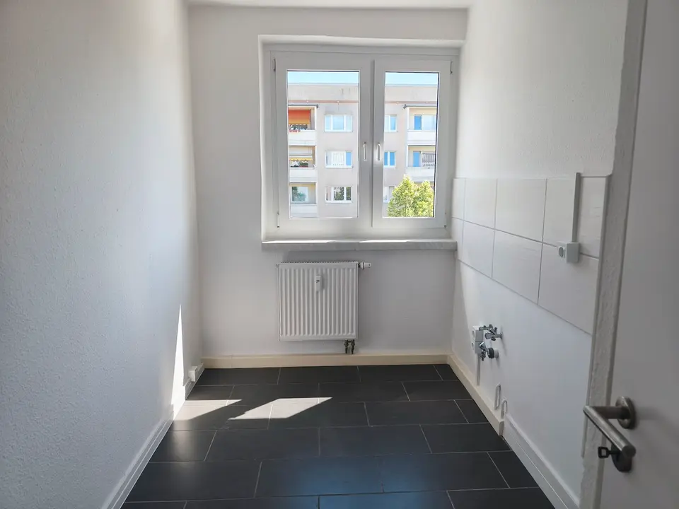 3 Zimmer Wohnung mit 60 m² in Sangerhausen – Bild 3