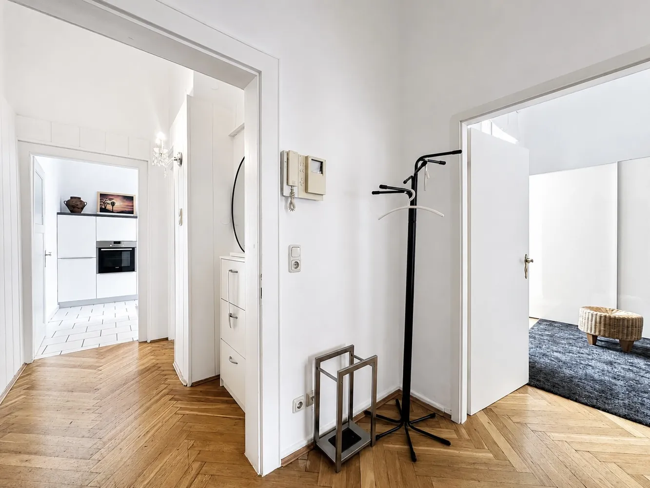 3 Zimmer Wohnung mit 95 m² in Frankfurt am Main – Bild 5