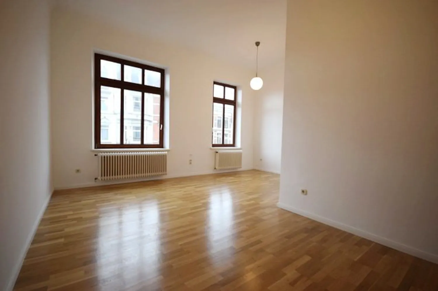 2 Zimmer Wohnung mit 70 m² in Bremen – Bild 2